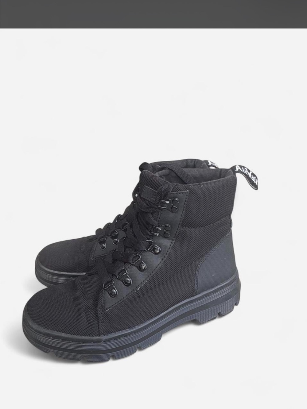 Women’s size 7 dr.martens